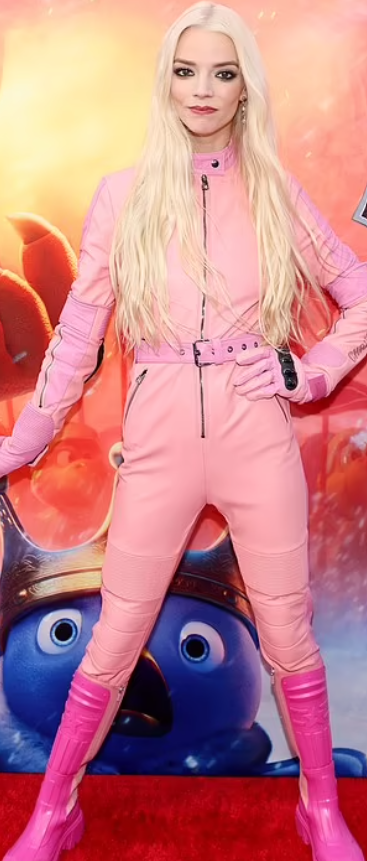 Who made Anya Taylor-Joy’s pink jumpsuit? – OutfitID