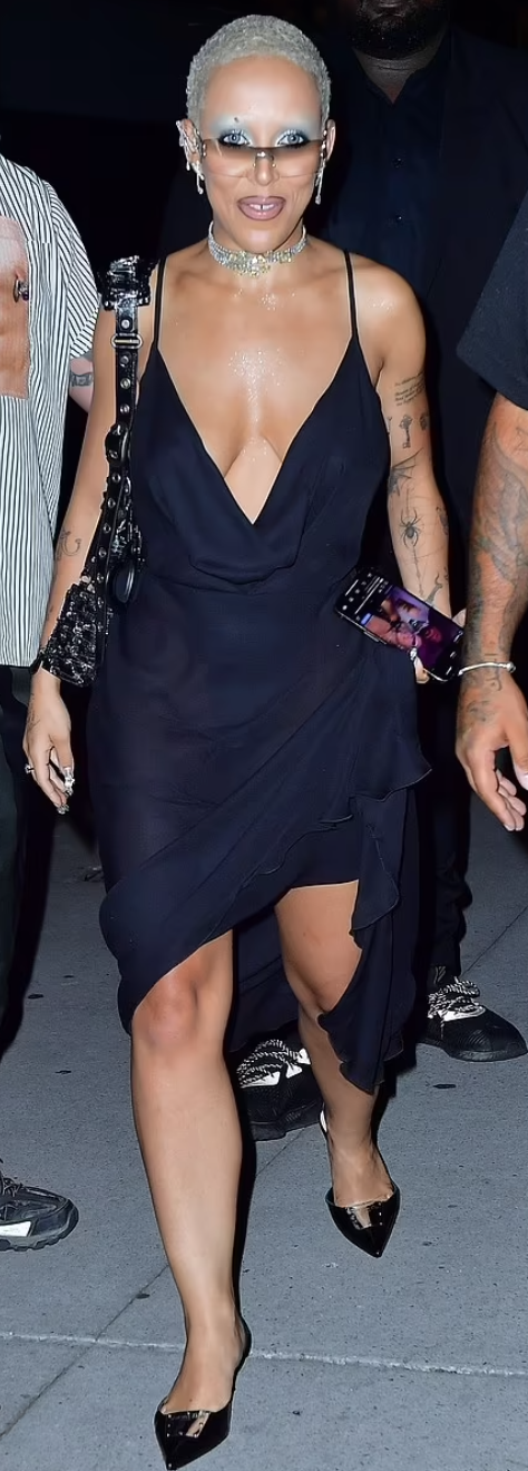 Who made Mariah Carey's black dress, sunglasses, wide belt, and crystal  pumps? – OutfitID